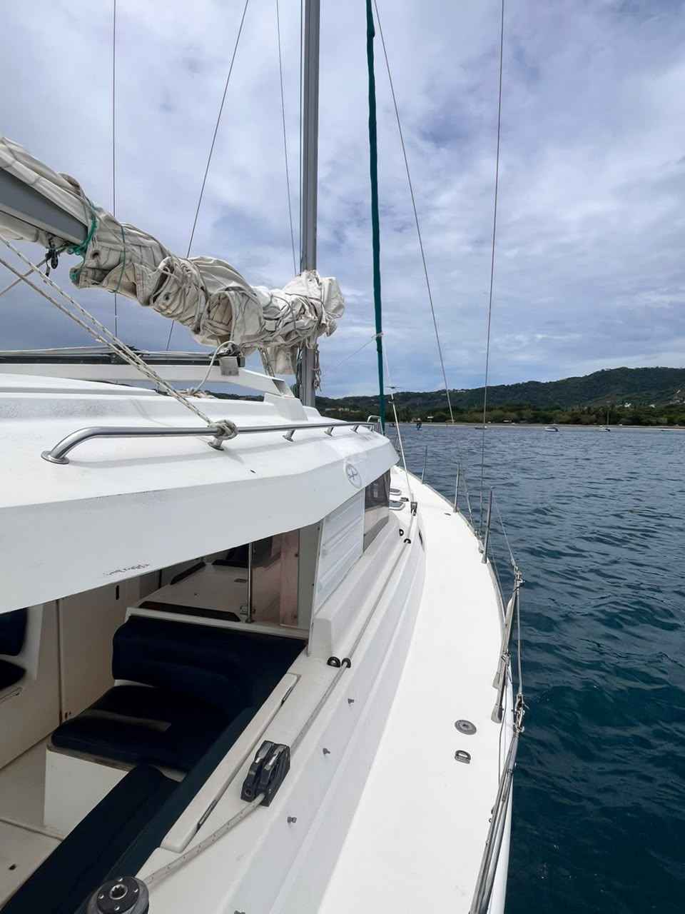 Private luxury sailboat in Costa Rica